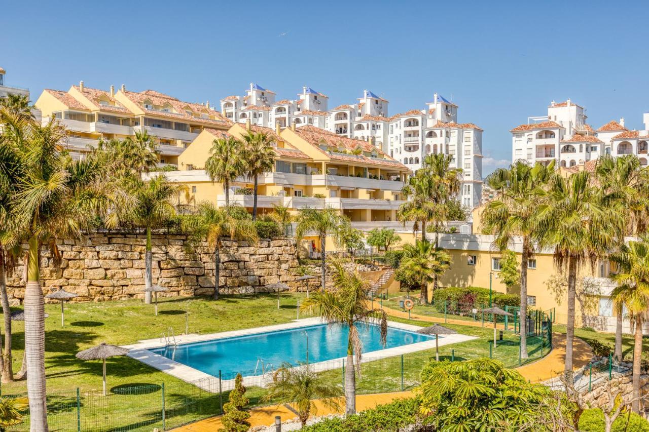 Hanami Puerto Alto Pa 7-7 Estepona Luaran gambar